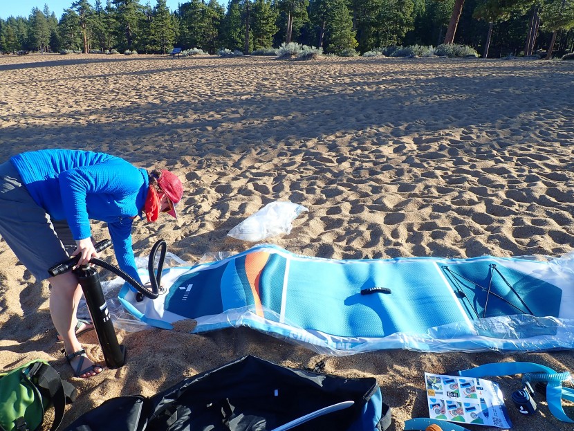 the gili komodo inflated quickly and easily using the included pump.