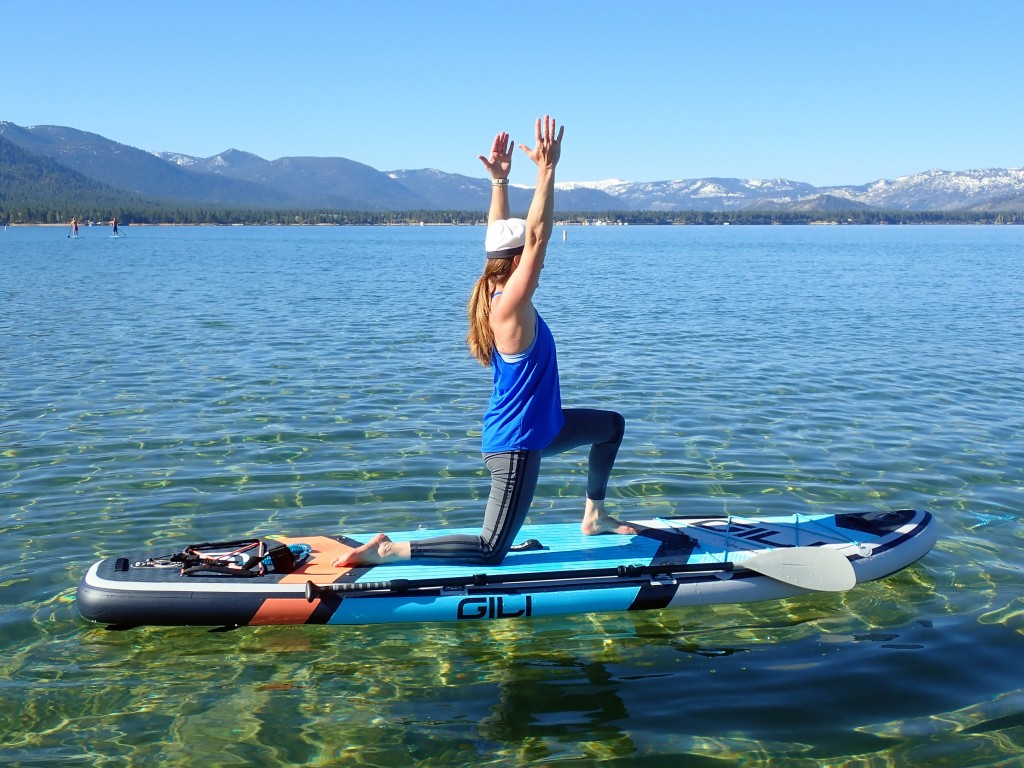 gili komodo - attaching the paddle to the velcro strap on the side kept it out of...