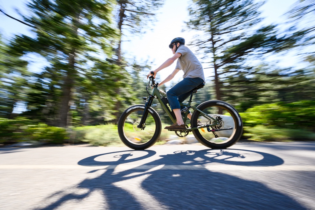 eahora am200 - the am200 was a bit of a mixed bag from a power standpoint. the...