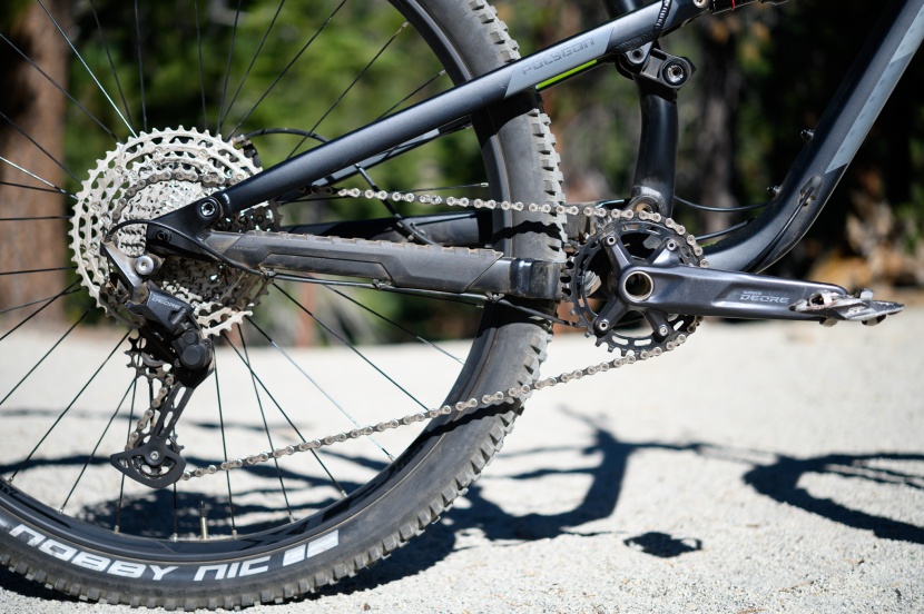 polygon siskiu d7 - the 11-speed shimano deore drivetrain has plenty of range and simply...