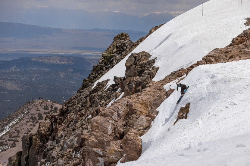 blizzard rustler 10 - from deep days to late-spring corn, the rustler 10 is a powerhouse...