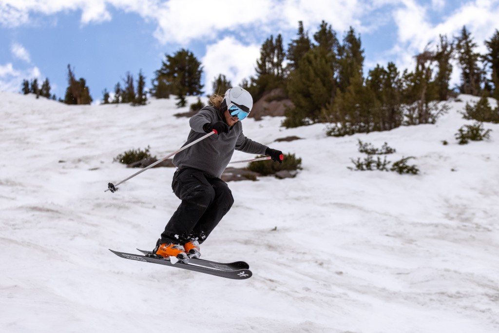 faction dictator 2.0 - dip, dodge, and hop around with the faction dictator 2.0.