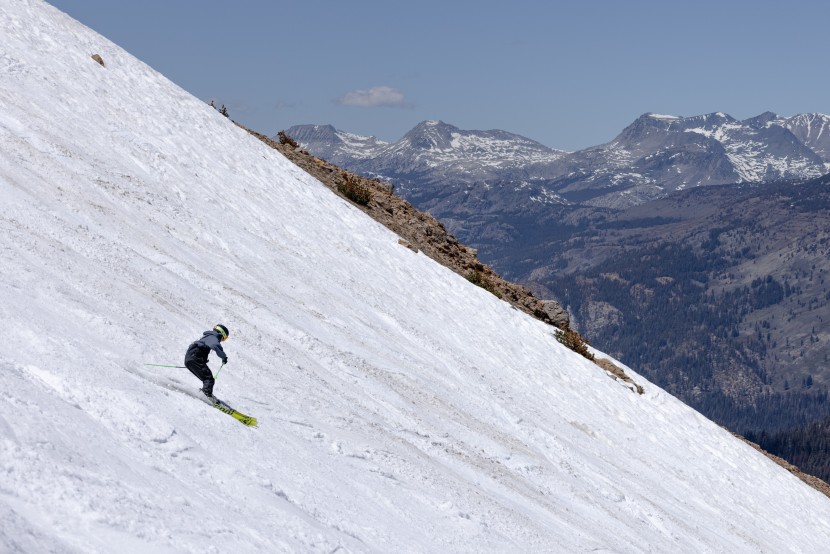 rossignol black ops sender ti - with a hearty layup, we were surprised that the black ops sender ti...