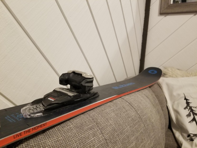 blizzard rustler 10 - the 104-millimeter width underfoot allows this ski to easily stay...
