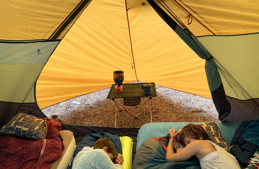 kelty wireless 6 - a small vestibule allows for light cooking in a pinch, but don't...