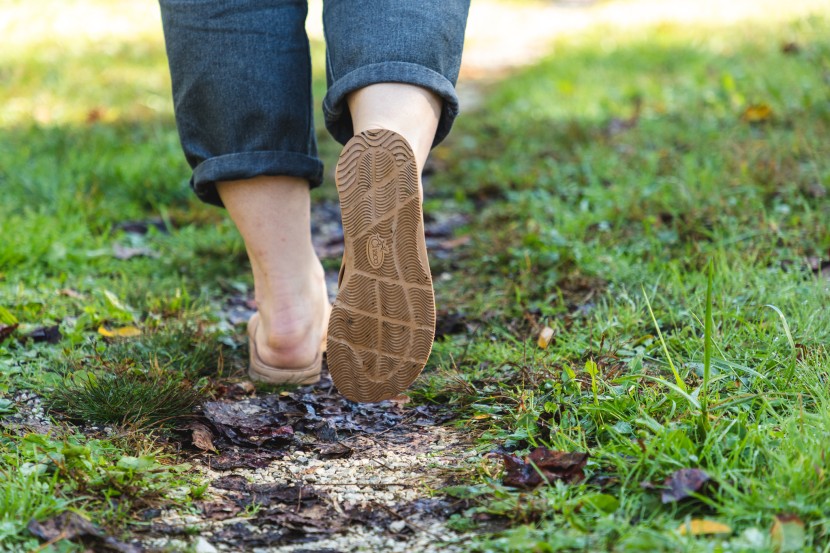 chaco classic leather flip for women - this flip offers plenty of support on easy terrain.