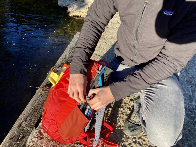 convenient buckle compression straps make securing gear a snap.