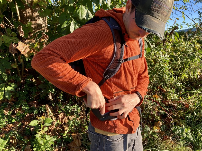 Gregory Miwok 24 Review | Tested & Rated Gregory • Miwok 24 Pack in Spark Red • 24 L main image 0