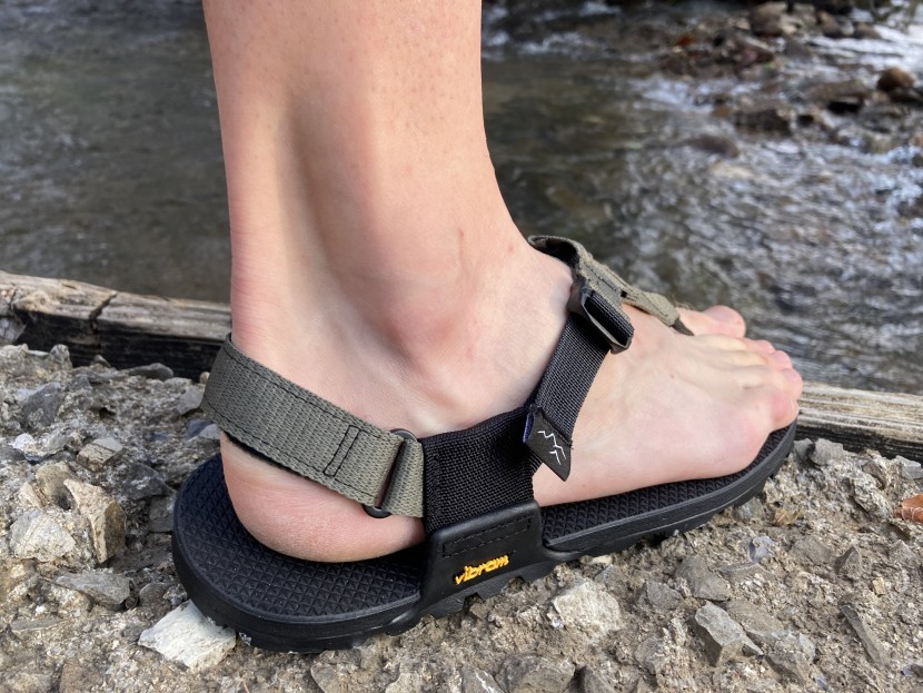 bedrock cairn adventure - the integrated side flap paired with the highly adjustable straps...