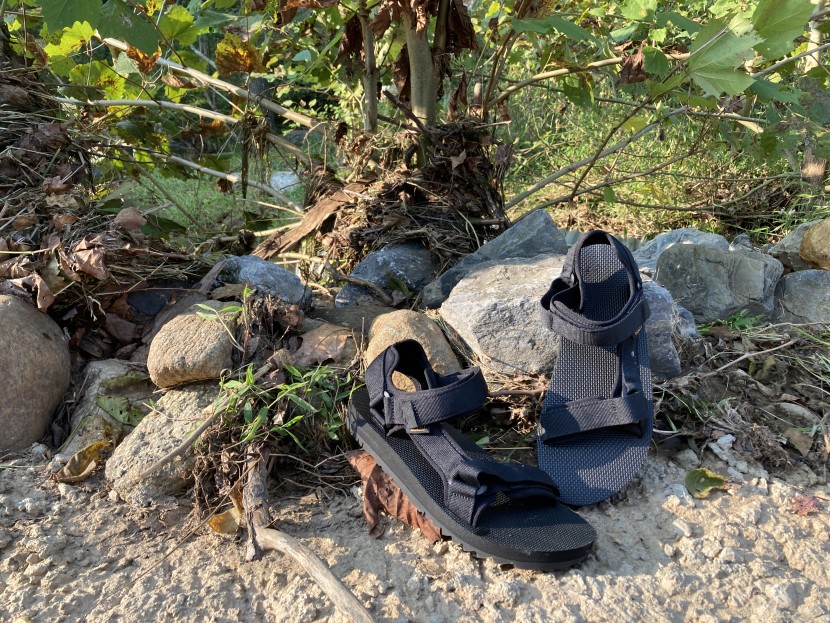 teva universal trail - classic style, trail-ready tread, and plush comfortable footbedsmake...