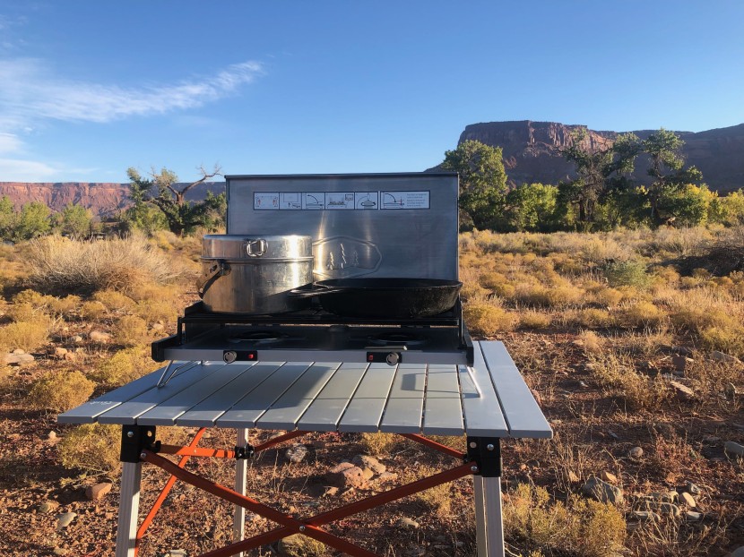 gsi pinnacle pro 2 - this sleek, stainless steel stove is certainly attractive, but it...