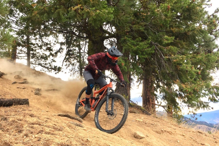 specialized trail short - we found a lot to like about these specialized shorts, including the...