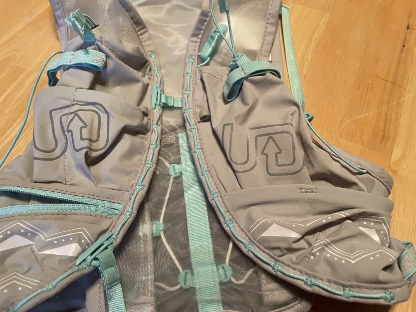 ultimate direction race vesta 5.0 for women - the contours of this vest make it a comfortable choice for long runs.