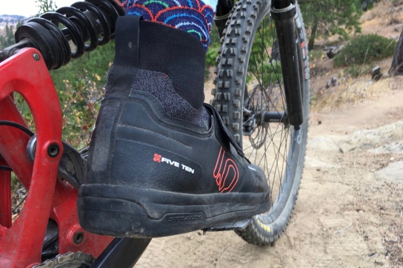 five ten freerider pro mid vcs - the soles of freerider pro mid vcs provide an excellent balance of...