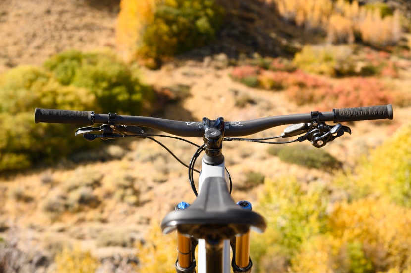 the cockpit is well appointed with a race face next r 35 carbon...