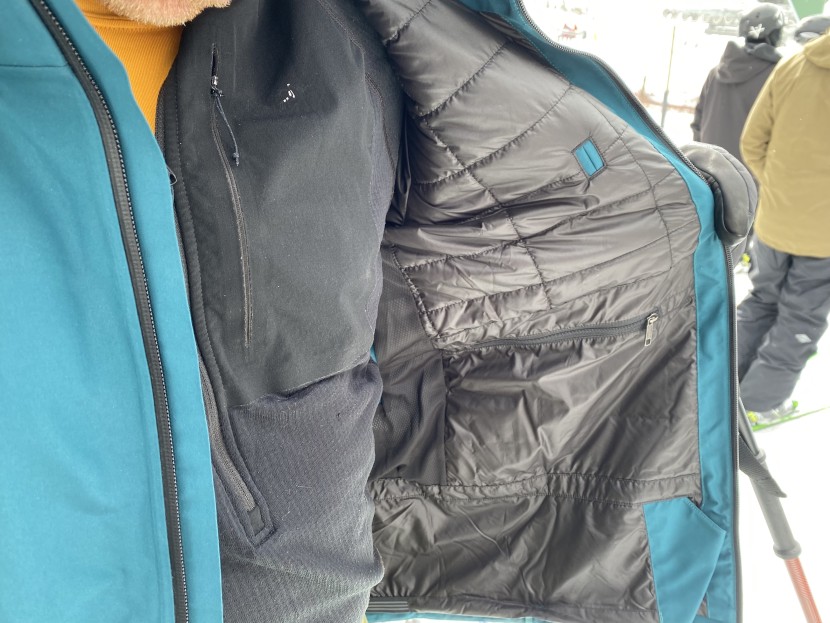 patagonia insulated powder bowl - quilted synthetic insulation is the primary source of warmth. it's...