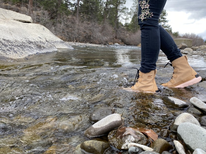sorel explorer ii joan - we dipped the explorer ii joan in the truckee river up to the collar...