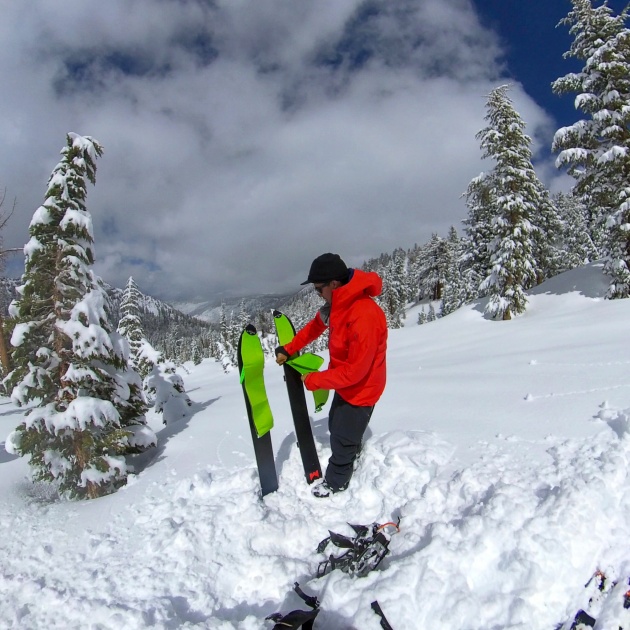 voile hyper glide - the hyper glide glue pulled apart with just shy of a moderate amount...