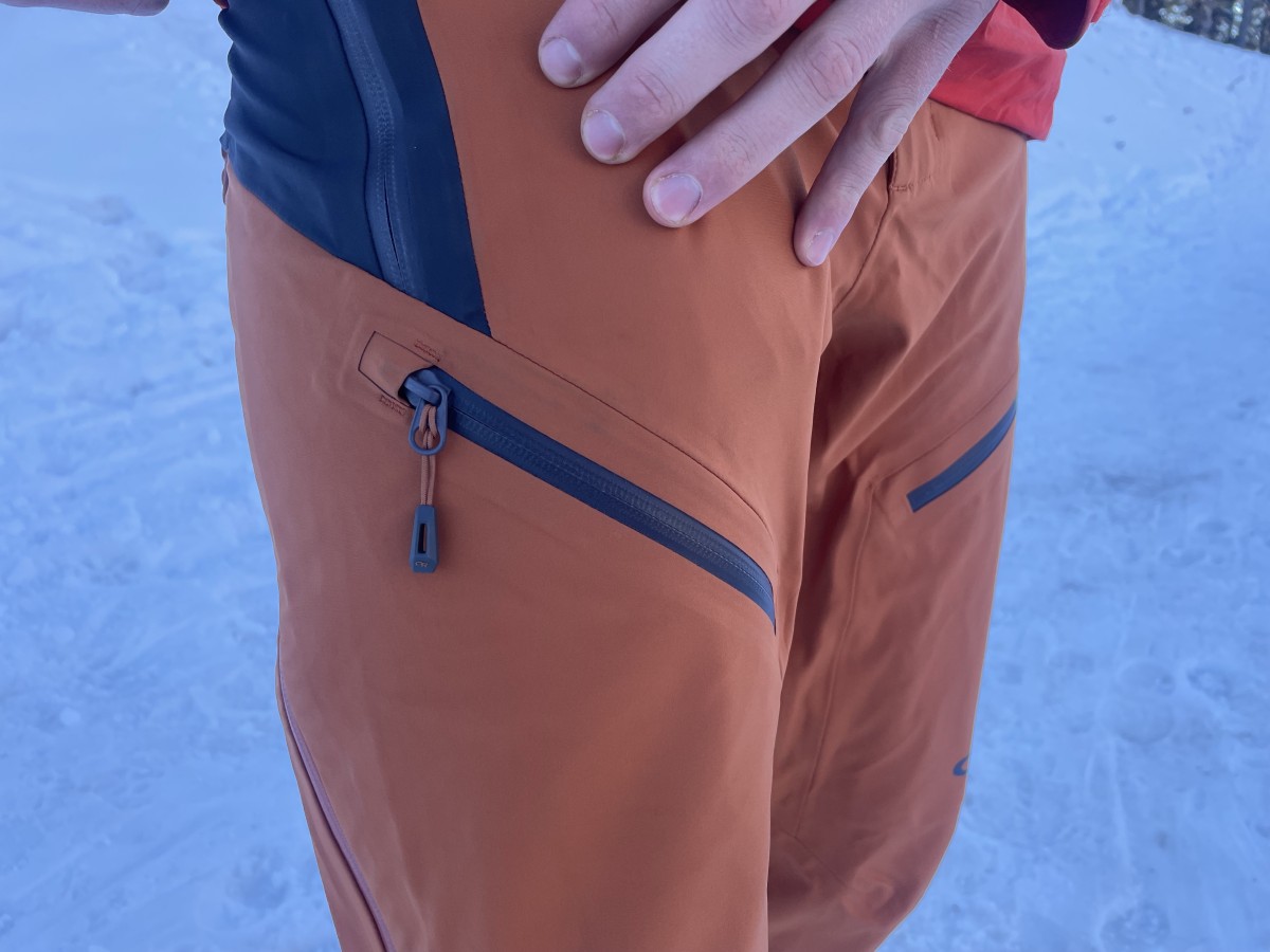 Outdoor Research Skyward II AscentShell Review (The Skyward has completely sealed seams and waterproof zippers, making it a formidable storm layer.)