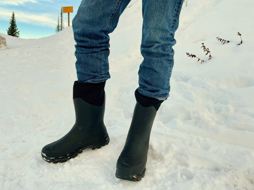 muck boot arctic ice mid - the muck boot arctic ice mid is a great option for snowy chores and...