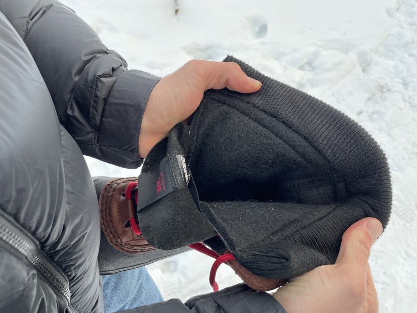 vans standard snow mte - a felt liner provides insulation, though not as much as we'd like.