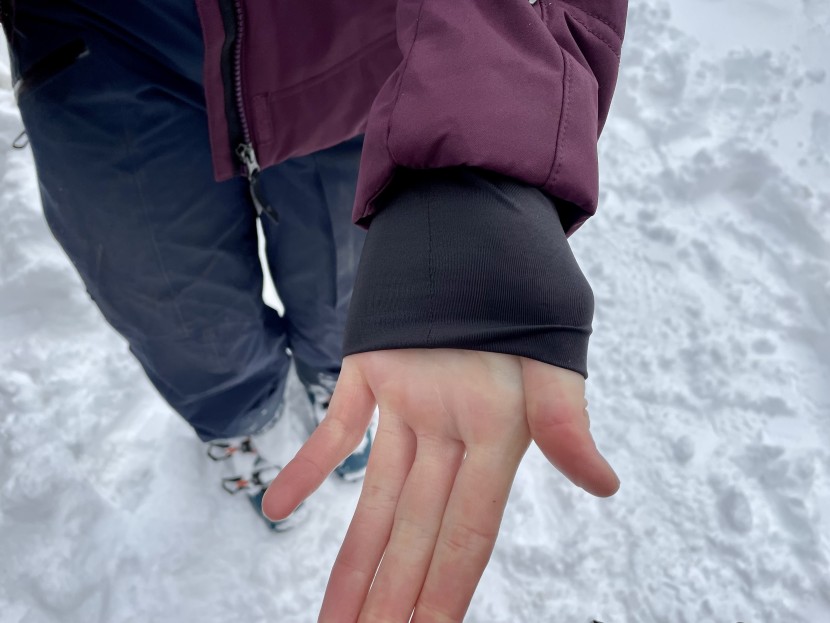 obermeyer tuscany ii insulated - the wrist gaiters on the tuscany ii are soft, but largely...