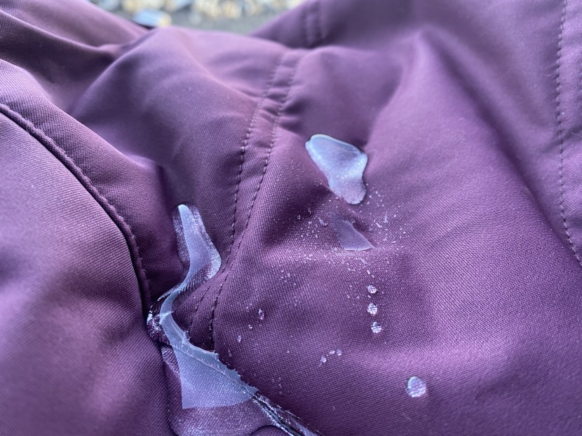 obermeyer tuscany ii insulated - water seeping into dwr during spray test on the tuscany ii is not...