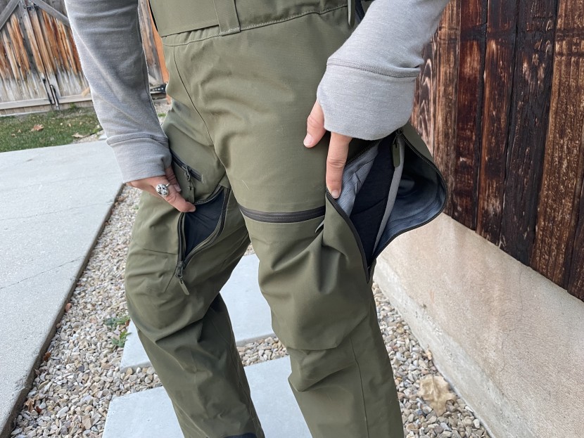 backcountry cottonwoods gore-tex bib for women - the bib has both inner thigh vents and outer vents, creating more...