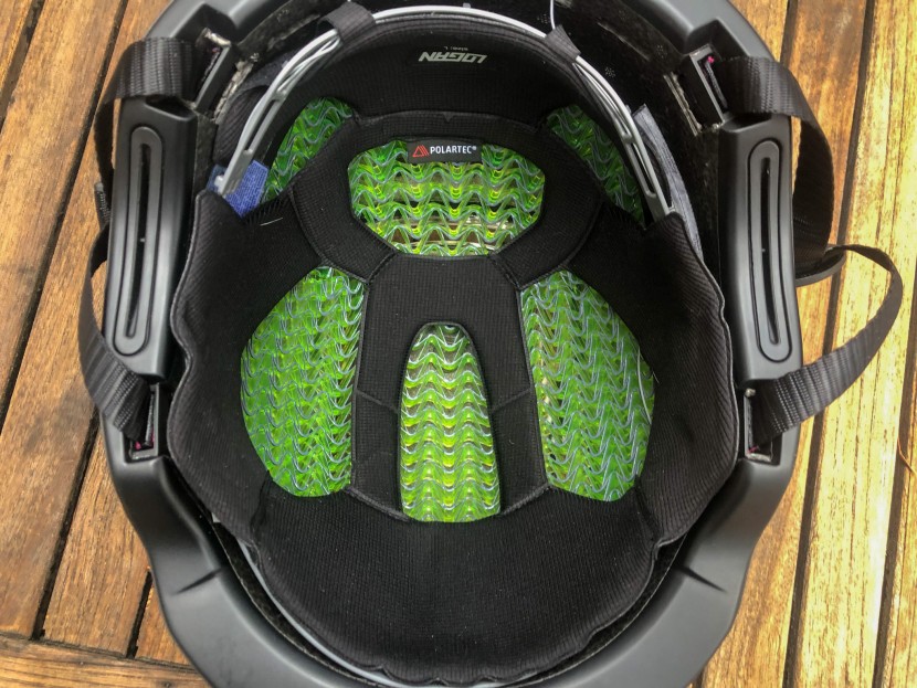 anon logan wavecel - while the liner is quite thin, the polartec fabric to retain some...