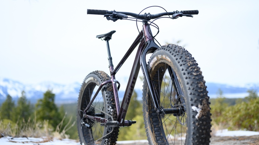 fat bike - not only does the giant yukon look good, but it comes with a quality...