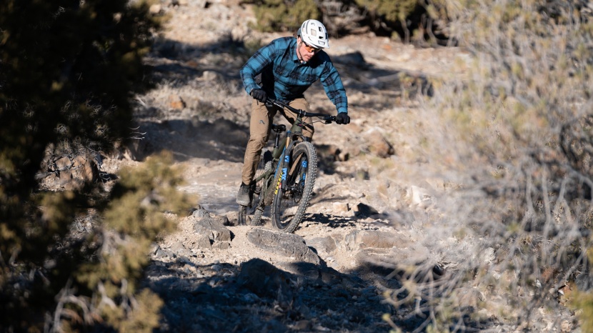 santa cruz bronson xo1 axs rsv - the move to mixed wheels was a good one for the bronson. the front...