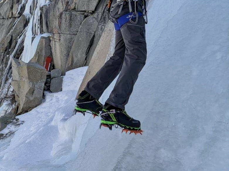 salewa vultur vertical gore-tex - ice is what this boot does best.