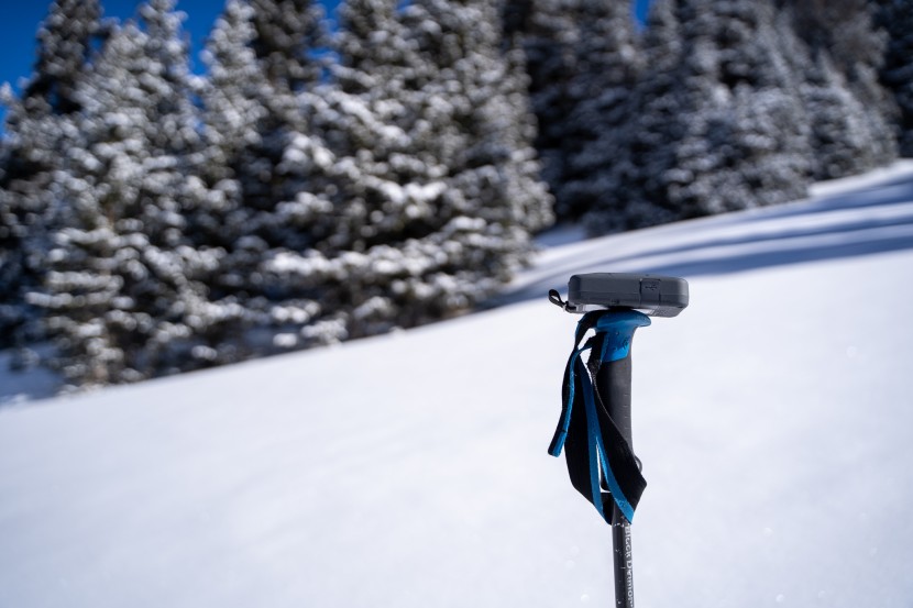 zoleo satellite communicator - the zoleo device itself is robust and compact. it is a little...