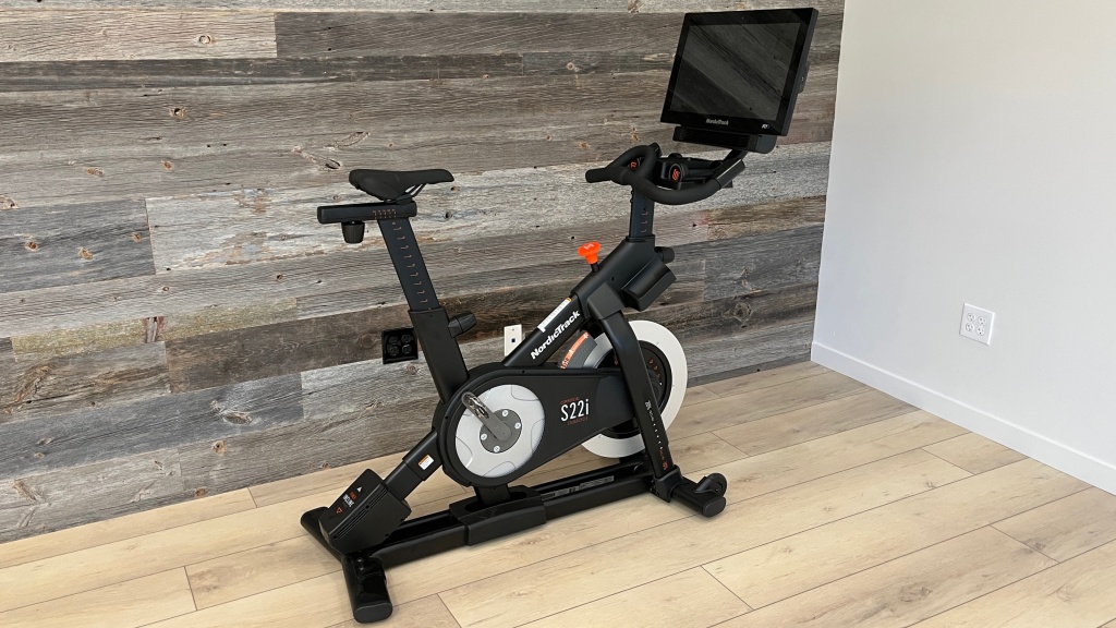 nordictrack commercial s22i studio cycle - if you don't want to feel trapped in a studio, the nordictrack s22i...