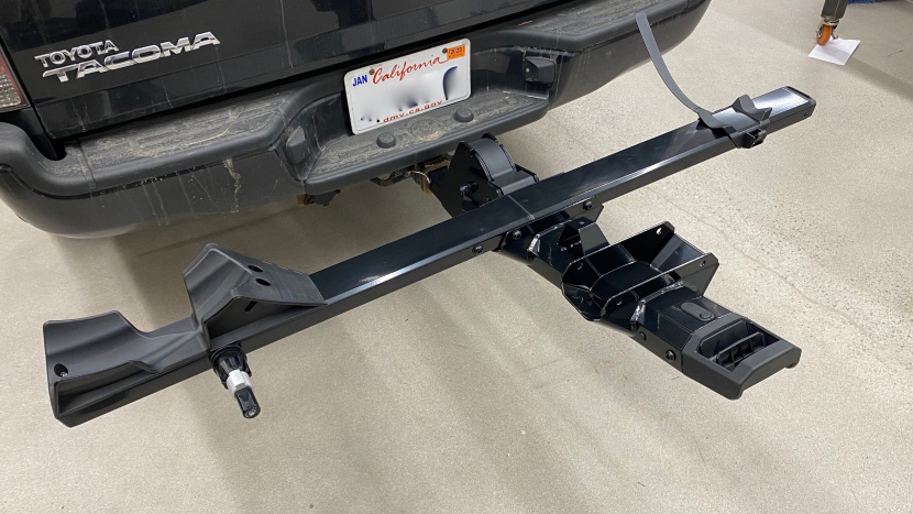 yakima stagetwo - the stagetwo comes in several pieces but is relatively easy to put...