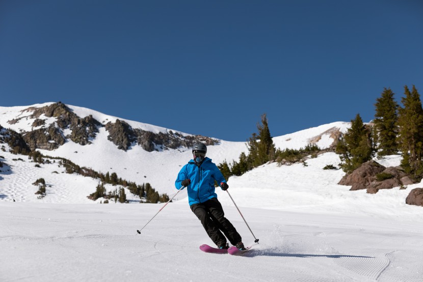 atomic hawx prime 130s gw - this boot is a great choice for moderate skiing in bounds and offers...