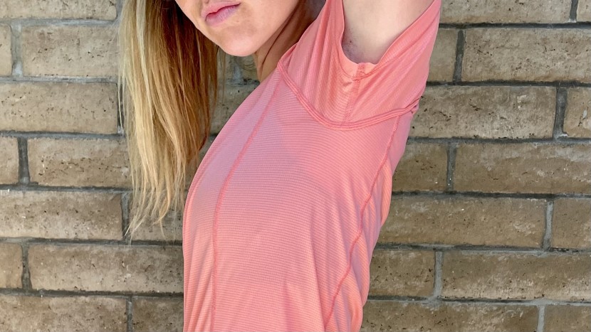 running shirt womens - the reflective details and underarm gusset combine the make the echo...