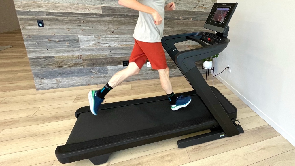 nordictrack commercial 1750 - the large running surface is really one of the highlights of the...