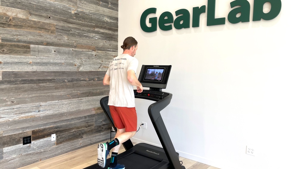 nordictrack commercial 1750 - the commercial 1750 is an impressive treadmill and a one of the best...