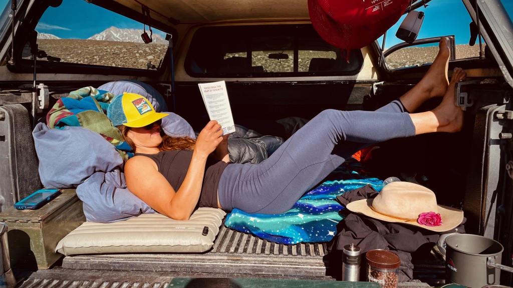 kari traa rulle high-waist - slow mornings in the desert just got better with the kari traa rulle...