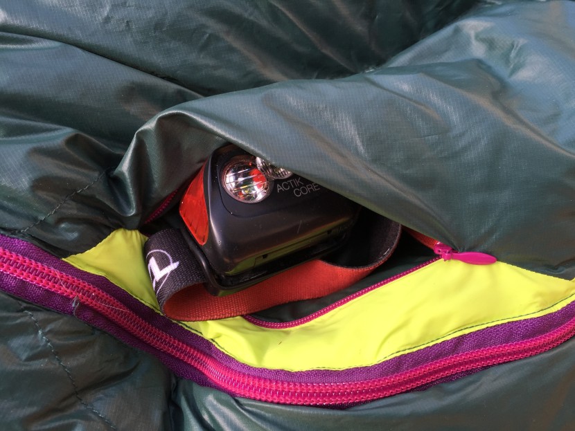 nemo disco 15 for women - we like the disco's small stash pocket on the outside of the bag.