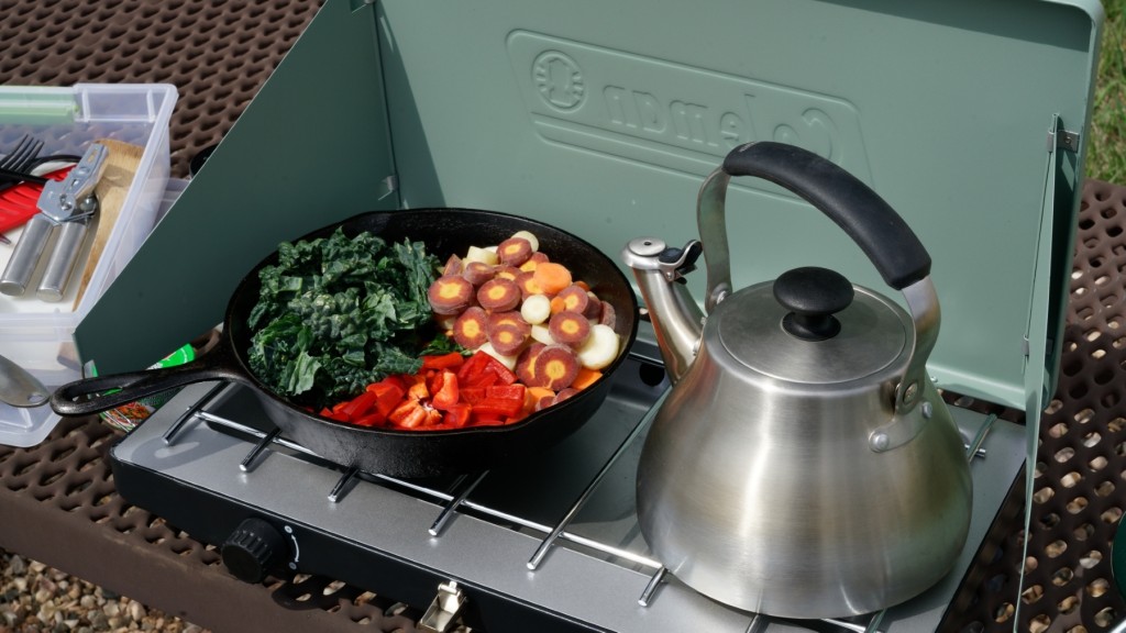 coleman cascade classic - with adjustable windscreens, the cascade can accommodate larger pots...