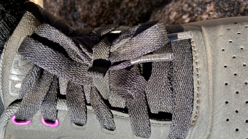 giro latch for women - the lace length is just right and tidy's up nicely in the elastic...