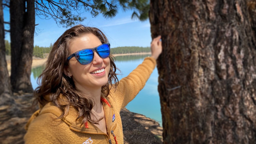 Sunglasses  Very good 10 Best Sunglasses of 2025: Meta Ray-Ban, Oakleys, and More  main image 4