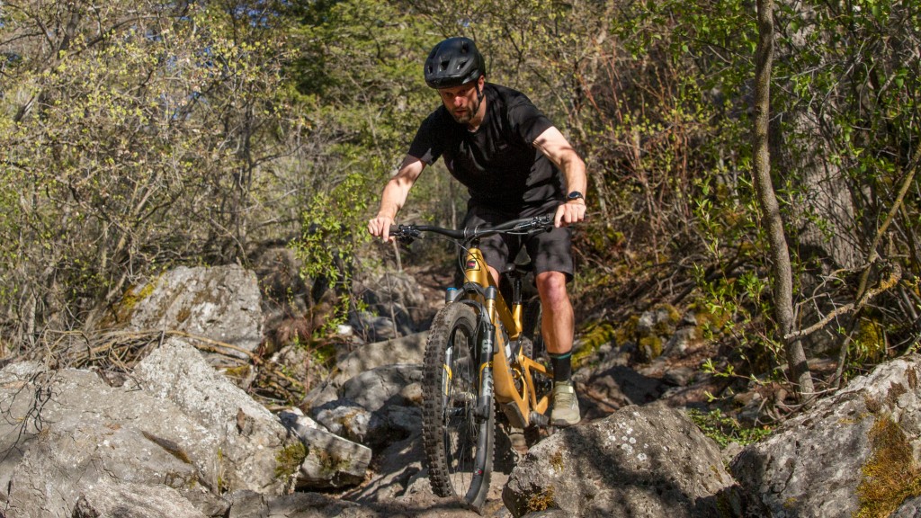 specialized ambush 2 - it's never a bad time testing mountain bike helmets!