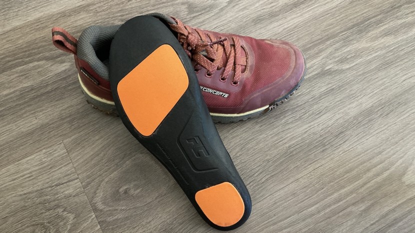 mountain bike flat shoes womens - here you can see the orange d30 impact protection zones that are...