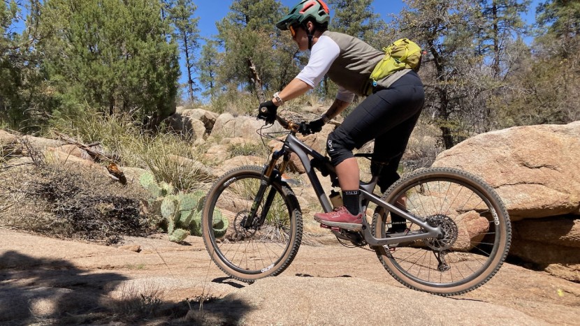 ride concepts flume women's - the shoe's breathability is average.