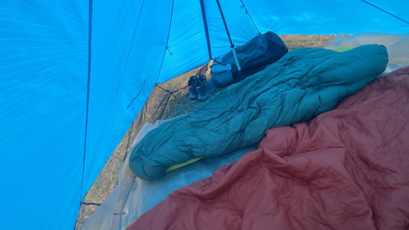 black diamond beta light - if sleeping bags are oriented to run the width of the tent, it's...