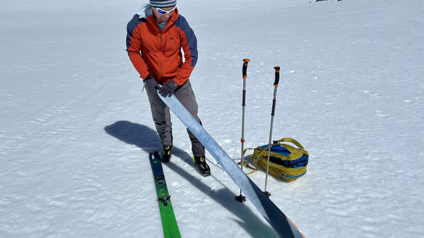softshell jacket men - light is right, and on fast and light ski missions like this one...