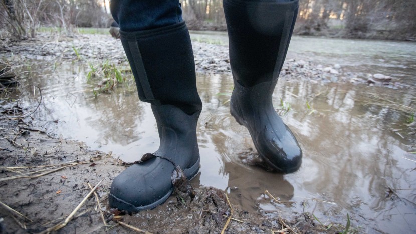 muck boot arctic sport - they're not pretending that they're not rain boots, but aren't they...